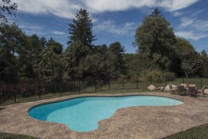 Custom Residential Pool #116 by Pools by Murphy